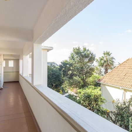 Comfortable Living For A Memorable Stay Кейптаун Екстериор снимка