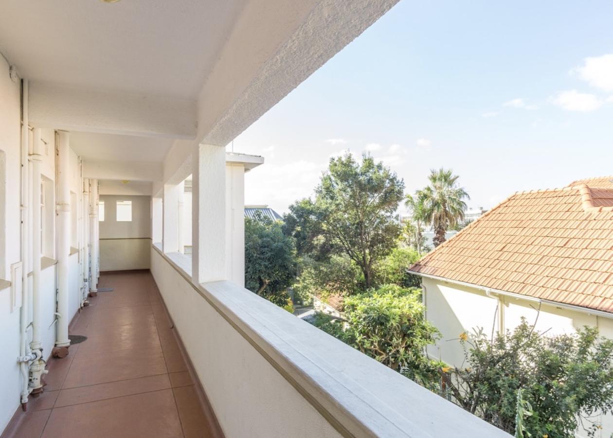 Comfortable Living For A Memorable Stay Кейптаун Екстериор снимка