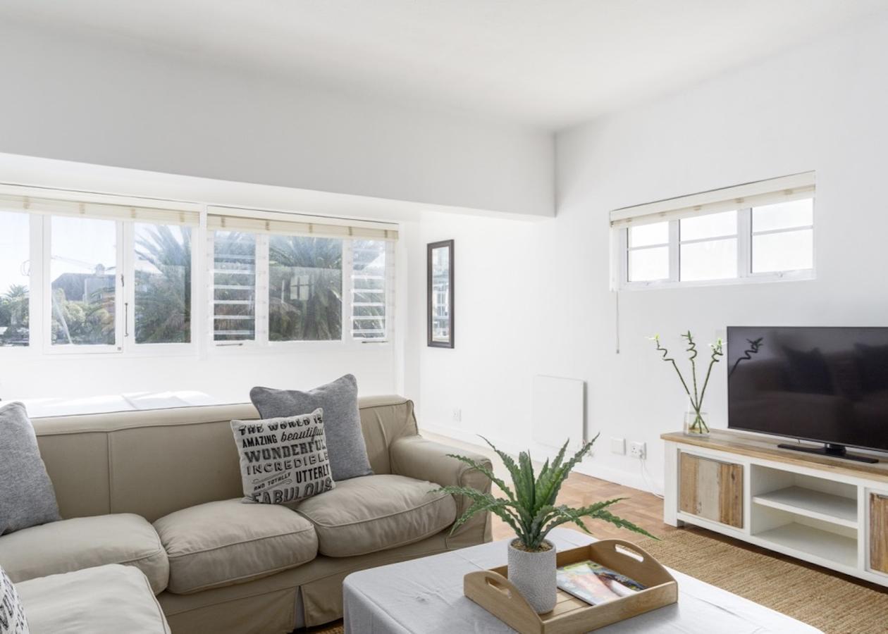 Comfortable Living For A Memorable Stay Кейптаун Екстериор снимка