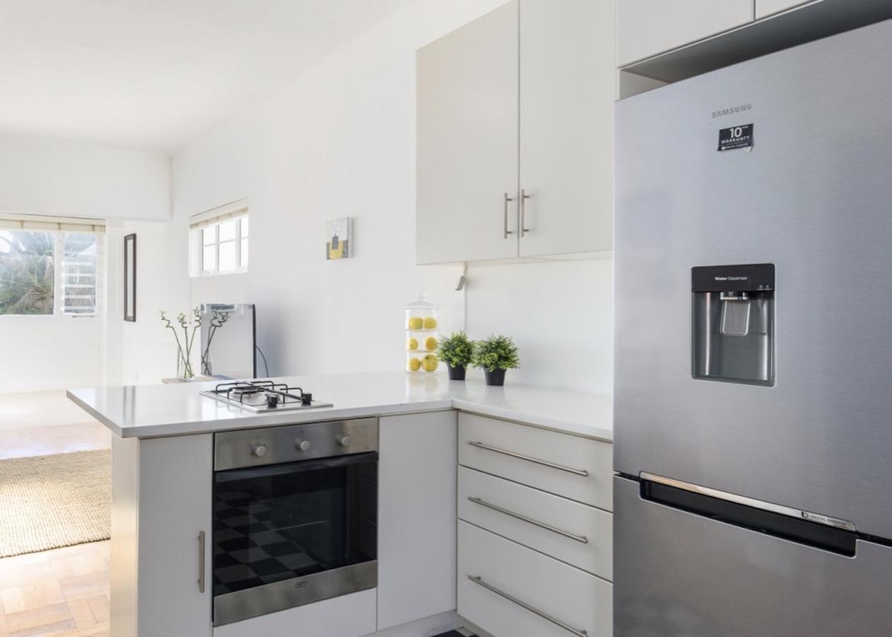 Comfortable Living For A Memorable Stay Кейптаун Екстериор снимка
